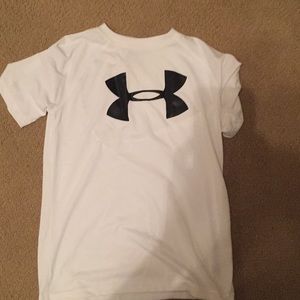Under armor shirt